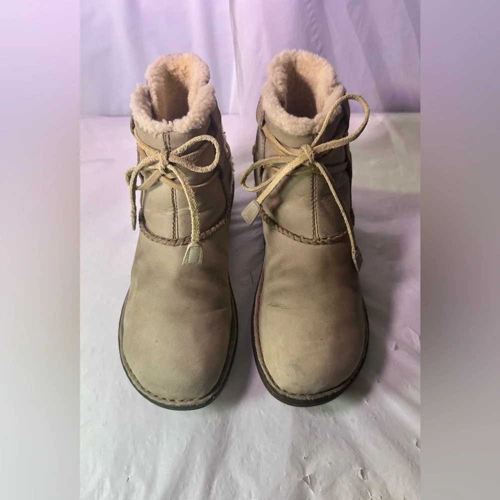 UGG Women's Light Tan Shearling-Trim Ankle Boot